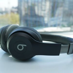 Beats by Dre Black Over-Ear Headphones with Sleek Design